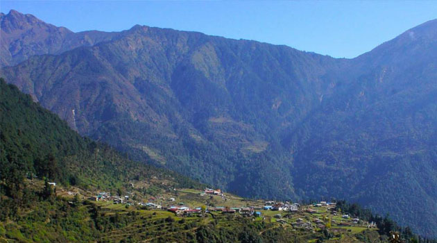Trek from Tharepati to Sermathang(2610m)
