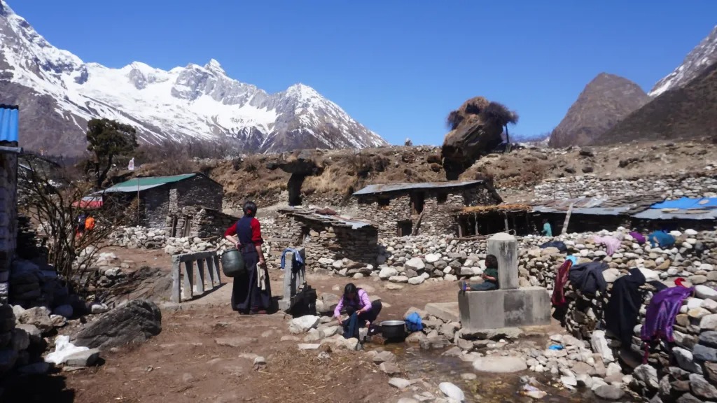 Acclimatization in Samdo (3,860m)