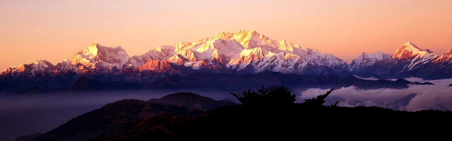 Kanchenjunga North Face Base Camp Trek - 20 Days