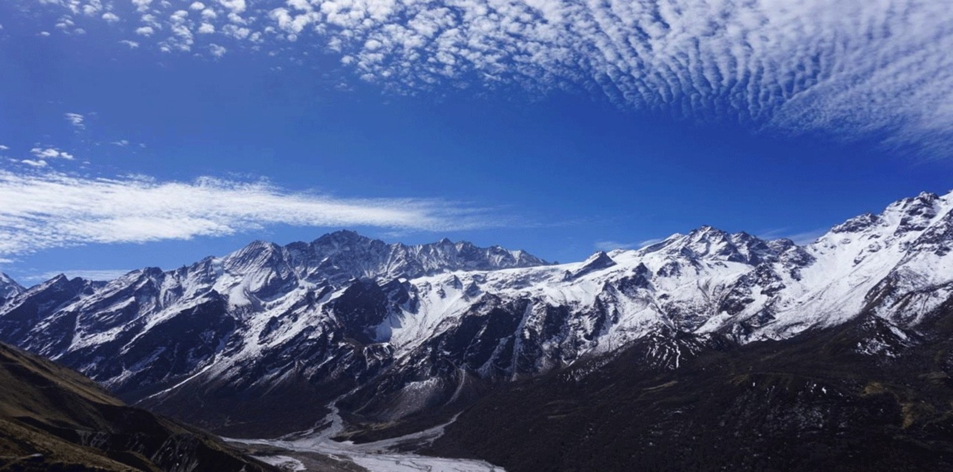 Yala Peak Journey in the Langtang Region – 13 Days